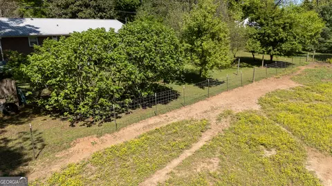 Exterior - 151 Ginn St, Carnesville, GA 30521 photo 14 of 15