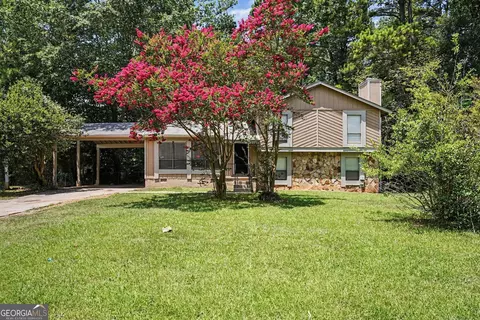 9262 Raven Dr, Jonesboro, GA 30238