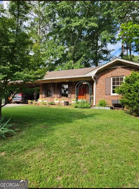6369 Harbin Woods Dr, Morrow, GA 30260