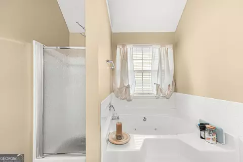 Bath - 516 Gonzaga Cir, Hampton, GA 30228 photo 5 of 5
