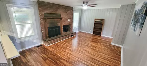 Living - 191 Hanson Dr, Lagrange, GA 30240 photo 1 of 7