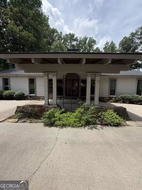110 River Lndg, Atlanta, GA 30350