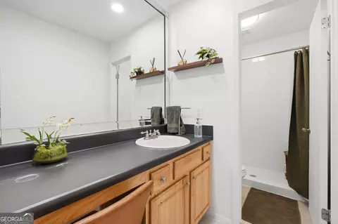 Bath - 3301 Henderson Mill Rd #S4, Chamblee, GA 30341 photo 1 of 2