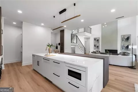 Kitchen - 4109 Abbotts Bridge Rd, Duluth, GA 30097 photo 4 of 6