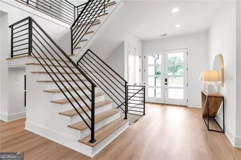 Entry Way - 4109 Abbotts Bridge Rd, Duluth, GA 30097 photo 4 of 6