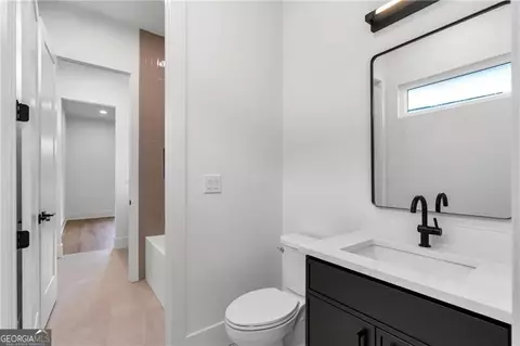 Bath - 4109 Abbotts Bridge Rd, Duluth, GA 30097 photo 7 of 10