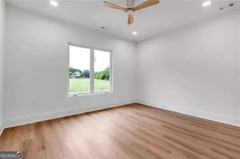Bedroom - 4109 Abbotts Bridge Rd, Duluth, GA 30097 photo 6 of 11