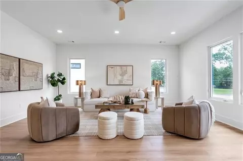 Living - 4109 Abbotts Bridge Rd, Duluth, GA 30097 photo 6 of 7