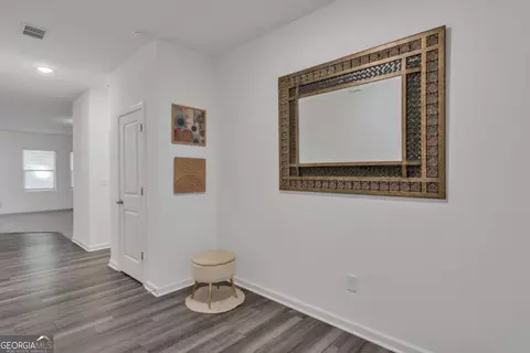 Entry Way - 71 Carnaby St, Winder, GA 30680 photo 2 of 9