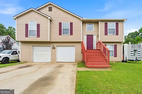 7106 Oakwood Cir, Rex, GA 30273
