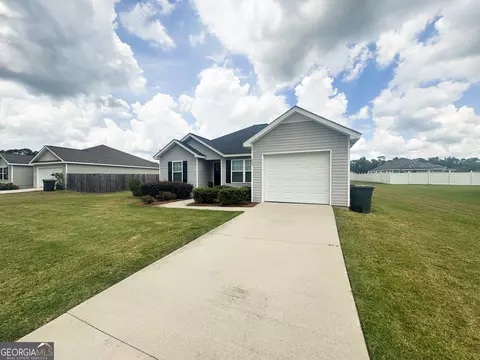 6003 Virginia Pine Ave, Statesboro, GA 30458