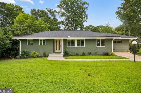 3669 Crestview Dr SE, Smyrna, GA 30082
