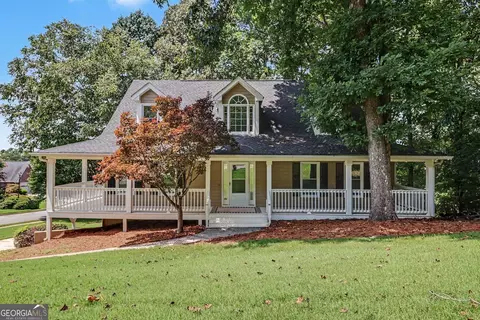 715 Maggie Mae Ln, Lawrenceville, GA 30045