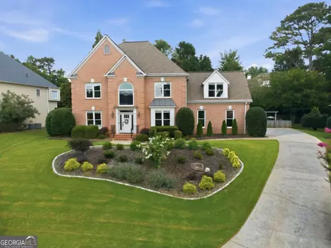 7155 Fawn Lake Dr, Alpharetta, GA 30005