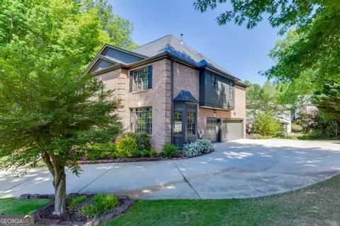 Exterior - 2747 Pathview Dr, Dacula, GA 30019 photo 4 of 19