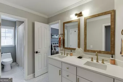 Bath - 2747 Pathview Dr, Dacula, GA 30019 photo 2 of 7