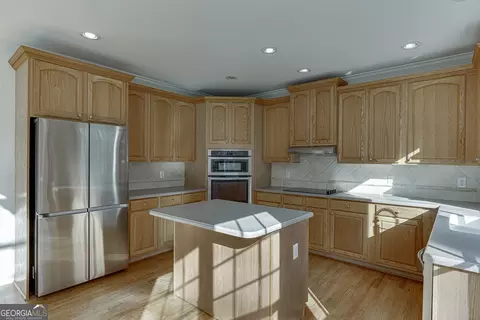 Kitchen - 2747 Pathview Dr, Dacula, GA 30019 photo 8 of 8