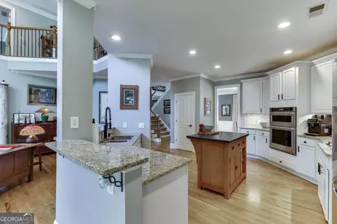 Kitchen - 2747 Pathview Dr, Dacula, GA 30019 photo 3 of 5