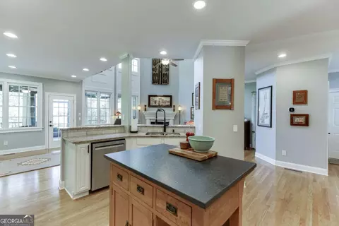 Kitchen - 2747 Pathview Dr, Dacula, GA 30019 photo 5 of 5