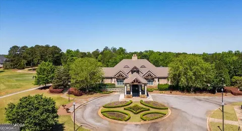 207 Forest Pointe Dr, Forsyth, GA 31029 photo 4