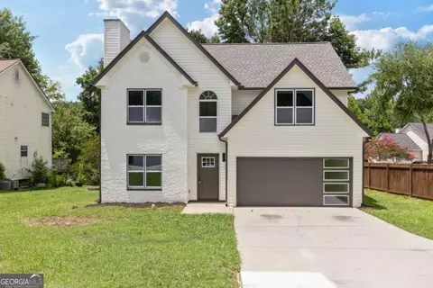 140 Winncastle Dr, Lawrenceville, GA 30044