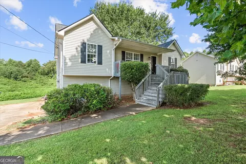 104 Pine Needle Trl, Villa Rica, GA 30180