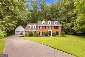 3402 Falling Brook Dr, Marietta, GA 30062