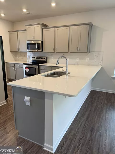 237 Sycamore Dr, Calhoun, GA 30701 photo 6