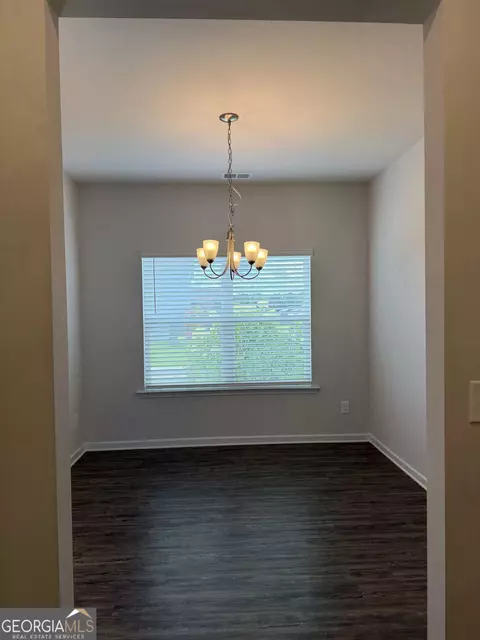 237 Sycamore Dr, Calhoun, GA 30701 photo 4