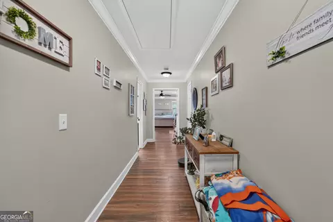 Entry Way - 408 Mcgregor St, Blackshear, GA 31516 photo 1 of 2