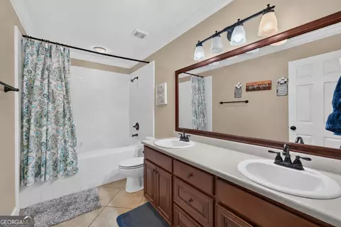 Bath - 408 Mcgregor St, Blackshear, GA 31516 photo 1 of 2