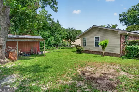 Exterior - 408 Mcgregor St, Blackshear, GA 31516 photo 5 of 6