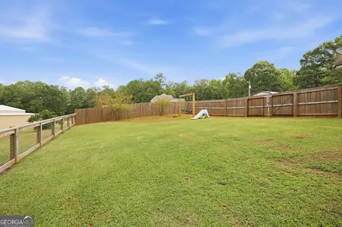 Exterior - 2917 Rumble Rd, Forsyth, GA 31029 photo 8 of 10