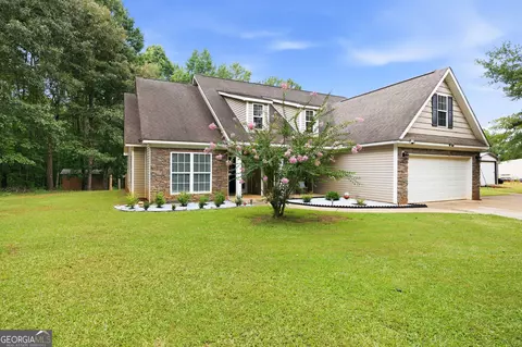 Exterior - 2917 Rumble Rd, Forsyth, GA 31029 photo 3 of 10