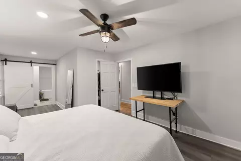 Bedroom - 5907 Main St, Lula, GA 30554 photo 5 of 7