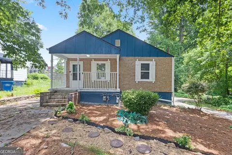 537 W Lake Ave NW, Atlanta, GA 30318