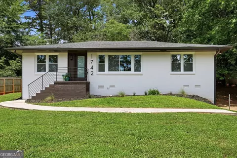 1742 Constitution Rd SE, Atlanta, GA 30316