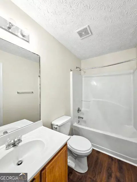 Bath - 108 Alice Walker Dr, Athens, GA 30607 photo 2 of 2