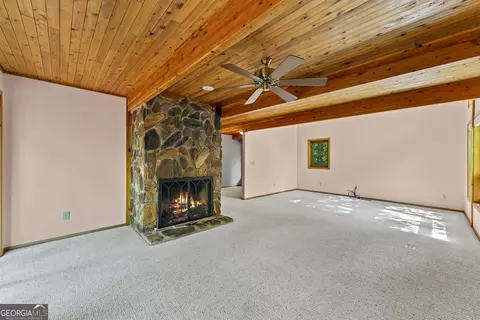 Living - 3014 Prather Bridge Rd, Toccoa, GA 30577 photo 15 of 17
