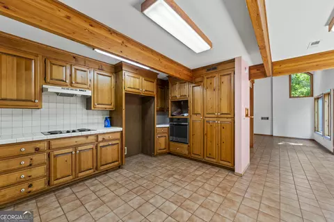 Kitchen - 3014 Prather Bridge Rd, Toccoa, GA 30577 photo 4 of 6