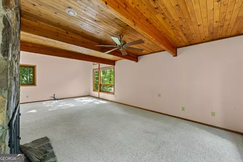 Living - 3014 Prather Bridge Rd, Toccoa, GA 30577 photo 5 of 17