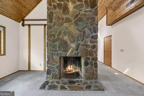 Living - 3014 Prather Bridge Rd, Toccoa, GA 30577 photo 17 of 17