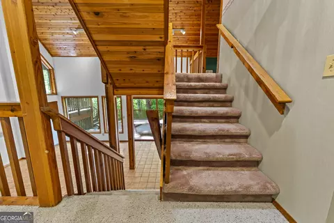 Entry Way - 3014 Prather Bridge Rd, Toccoa, GA 30577 photo 2 of 9