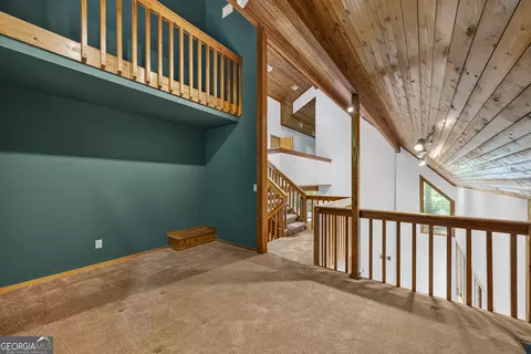 Living - 3014 Prather Bridge Rd, Toccoa, GA 30577 photo 10 of 17