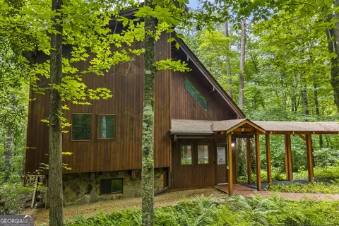 Exterior - 3014 Prather Bridge Rd, Toccoa, GA 30577 photo 12 of 15