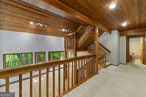 Entry Way - 3014 Prather Bridge Rd, Toccoa, GA 30577 photo 1 of 9