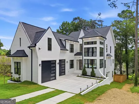1361 Warren Ave, Scottdale, GA 30079