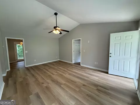 449 Hampton Green Dr, Lagrange, GA 30240 photo 8