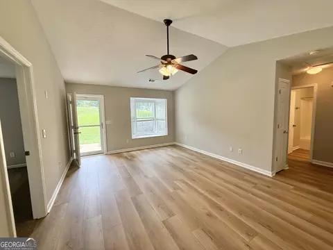 449 Hampton Green Dr, Lagrange, GA 30240 photo 10