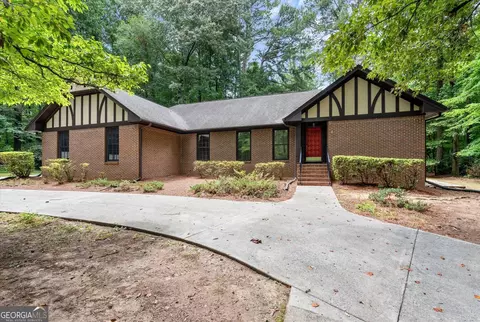 235 Devilla Ct, Fayetteville, GA 30214